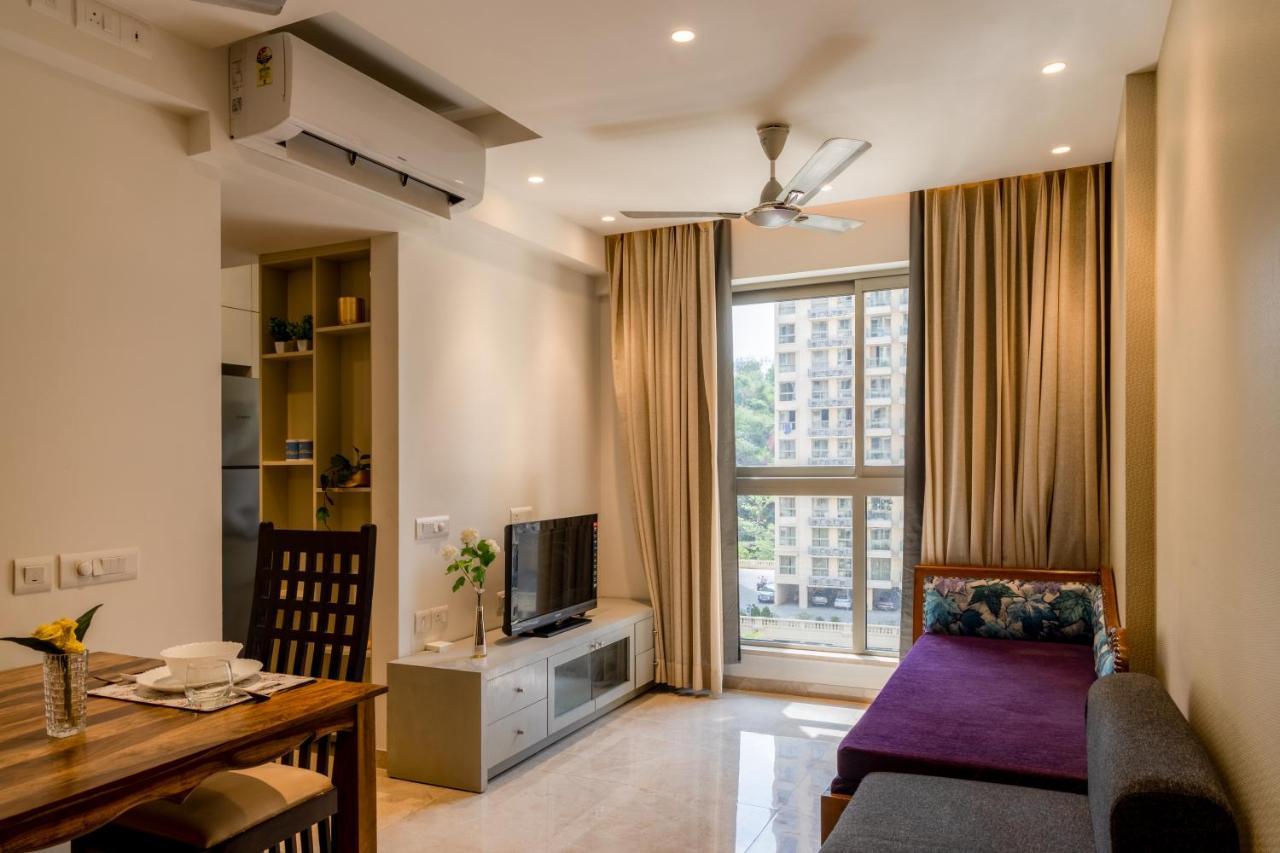 Zenia Luxury Suites And Serviced Apartments Bombay Eksteriør billede